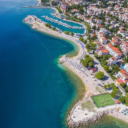 Apartments Faran Crikvenica Buitenkant foto