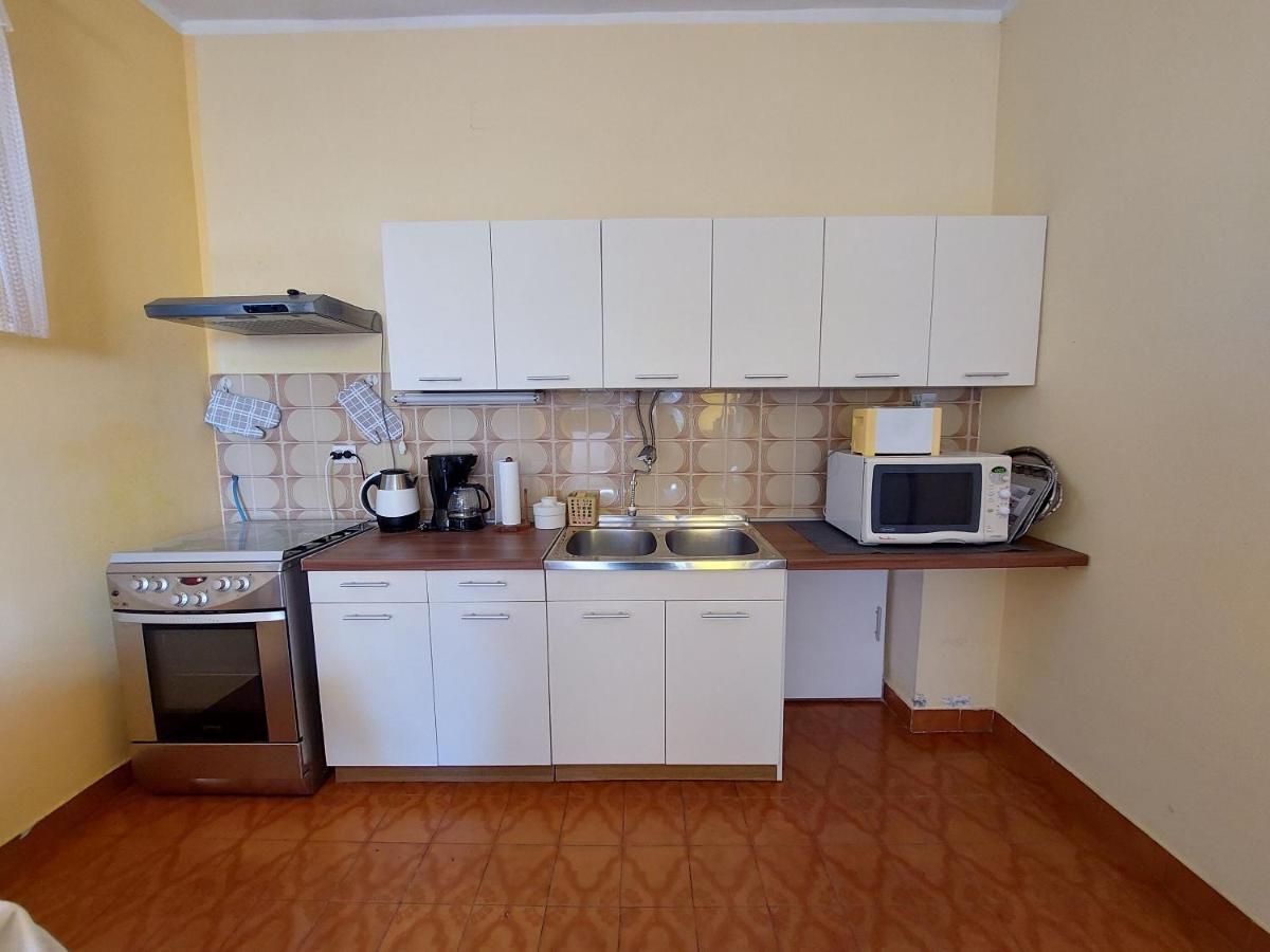 Apartments Faran Crikvenica Buitenkant foto