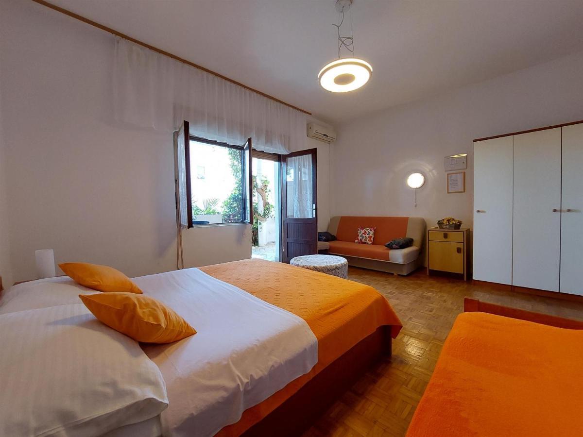 Apartments Faran Crikvenica Buitenkant foto