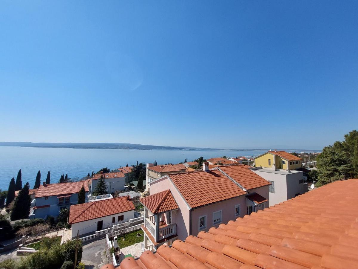 Apartments Faran Crikvenica Buitenkant foto