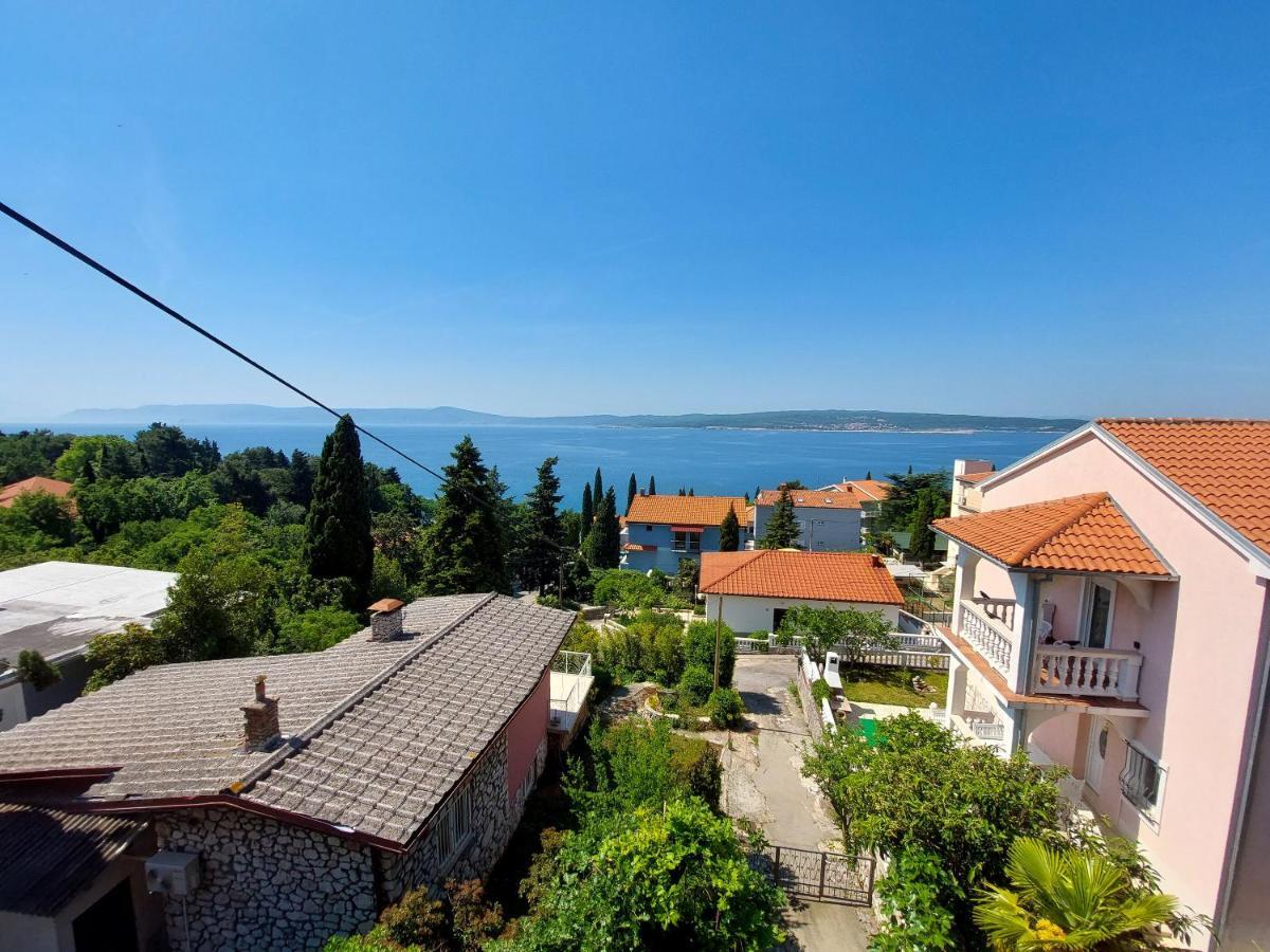 Apartments Faran Crikvenica Buitenkant foto