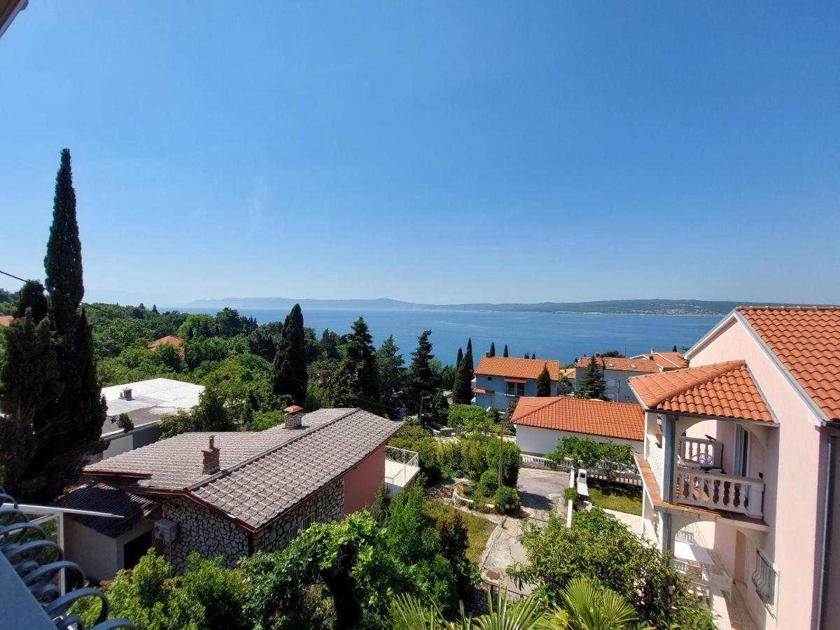 Apartments Faran Crikvenica Buitenkant foto