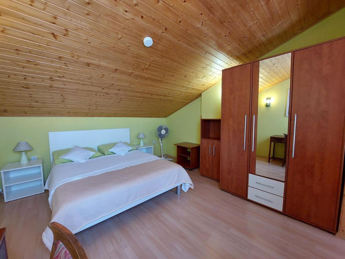 Apartments Faran Crikvenica Buitenkant foto