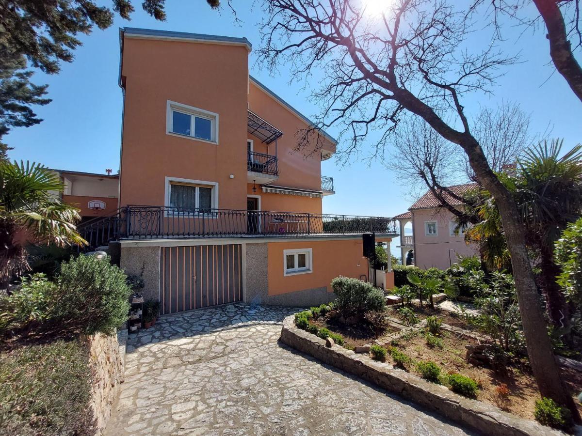 Apartments Faran Crikvenica Buitenkant foto