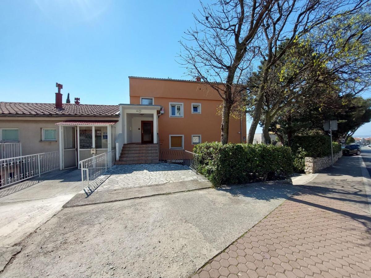Apartments Faran Crikvenica Buitenkant foto